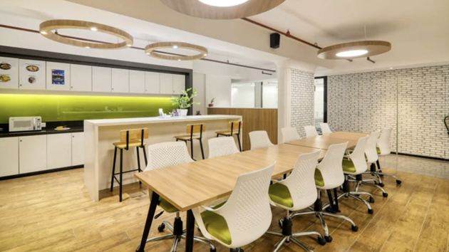 4 Seater Conference Room