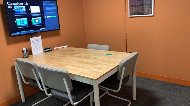 4 Seater Conference Room