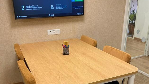 4 Seater Conference Room