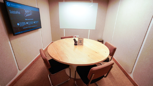 GoSpace 3328 4 Seater Conference Room