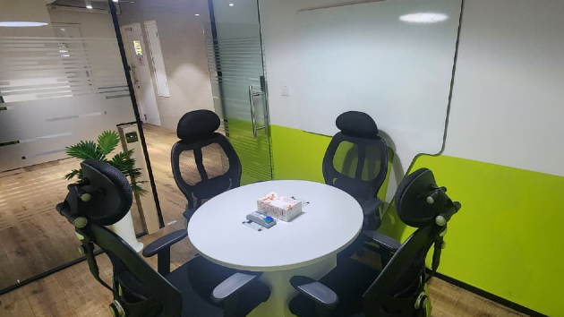 4 Seater Conference Room