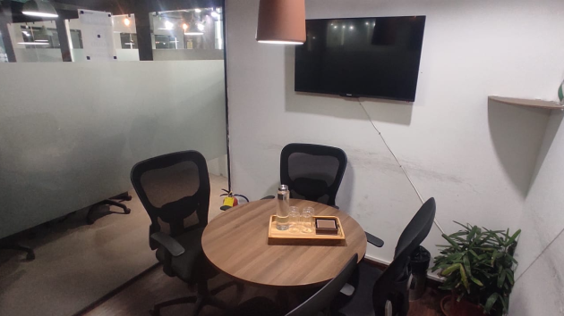 4 Seater Conference Room in Vijay Nagar - Incuspaze 4F -Apollo Premier | GoSpace 8349