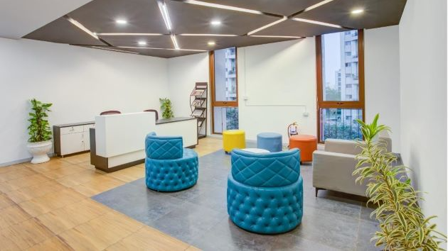 4 Seater Meeting Room