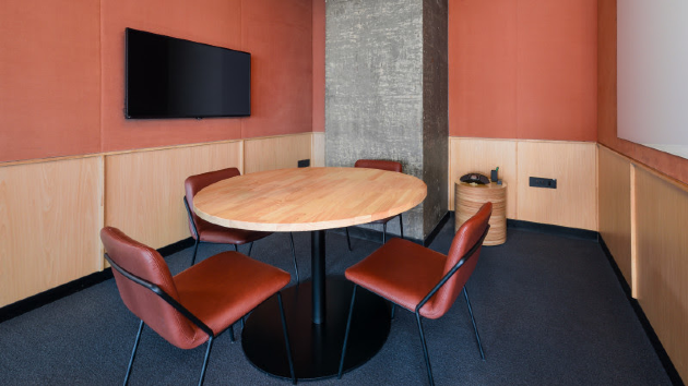 GoSpace 2919 4 Seater Meeting Room 
