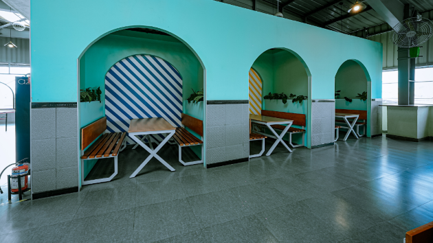 Meeting room at IndiQube Omega, Brookfield