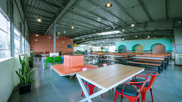 4 Seater Meeting Room