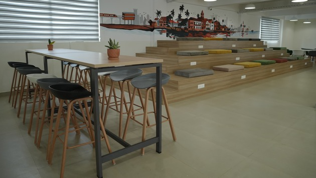 4 Seater Conference Room