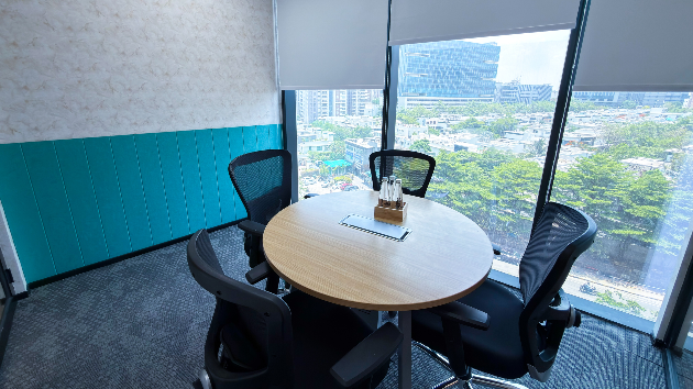 4 Seater Meeting Room in Gachibowli - iSprout Minaas Commercial Center | GoSpace 3726