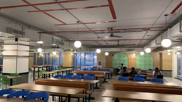 4 Seater Meeting Room