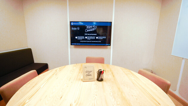GoSpace 3422 4 Seater Meeting Room
