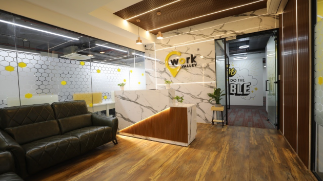 4 Seater Meeting Room