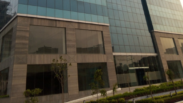 4 Seater Meeting Room 