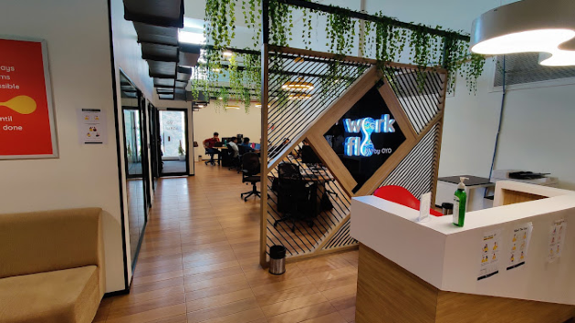 4 Seater Meeting Room