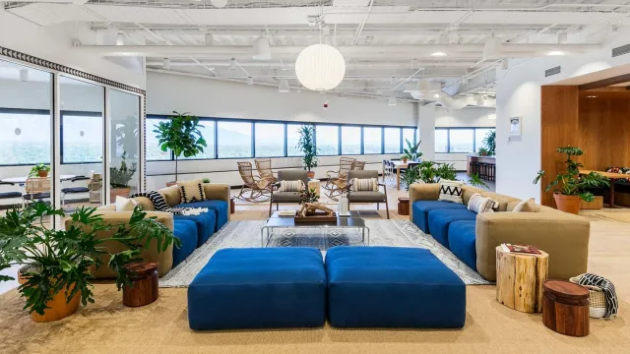 GoSpace 7649 4 Seater Meeting Room