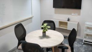 4 Seater Meeting Room
