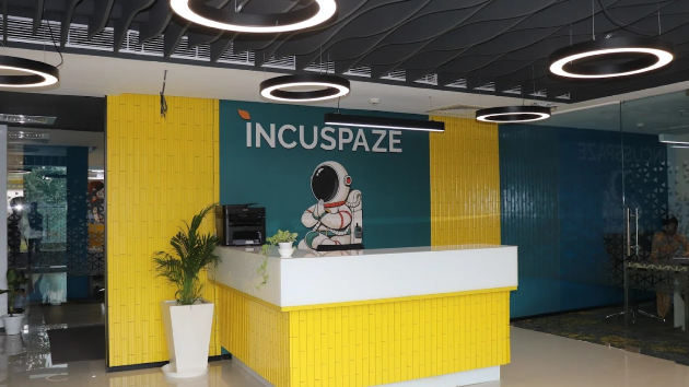 4 Seater Meeting Room