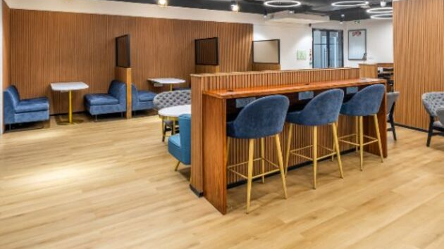 4 Seater Meeting Room