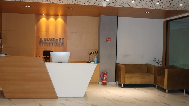 4 Seater Meeting Room