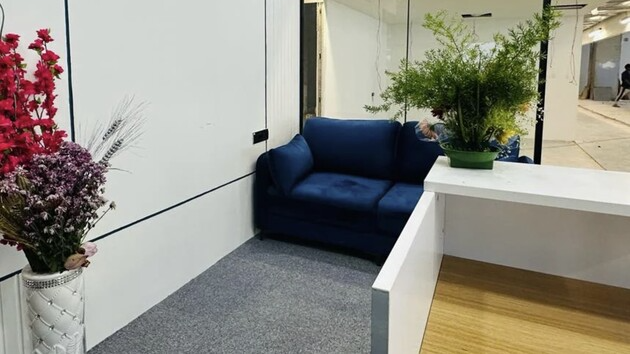 4 Seater Private Cabin 