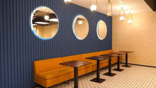 4 Seater Private Cabin