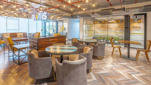 4 Seater Private Cabin