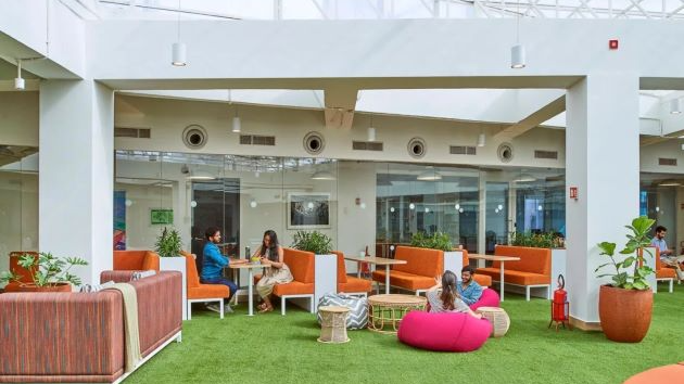 4 Seater Private Cabin