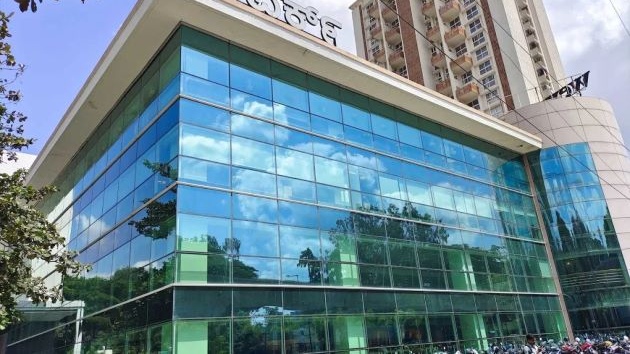 4 Seater Private Cabin