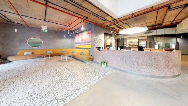 4 Seater Private Cabin