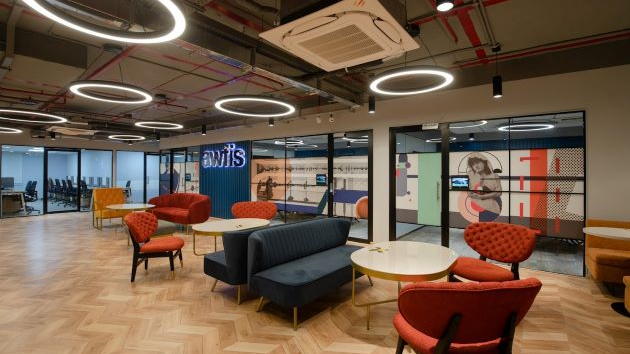 4 Seater Private Cabin 