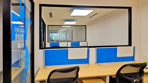 4 Seater Private Cabin