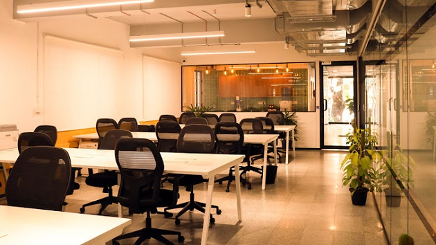 4 Seater Private Cabin 