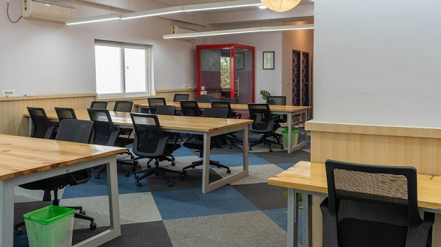 4 Seater Private Cabin