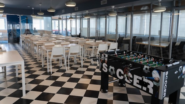 4 Seater Private Cabin