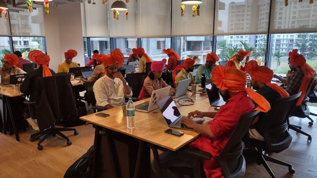 4 Seater Private Cabin 