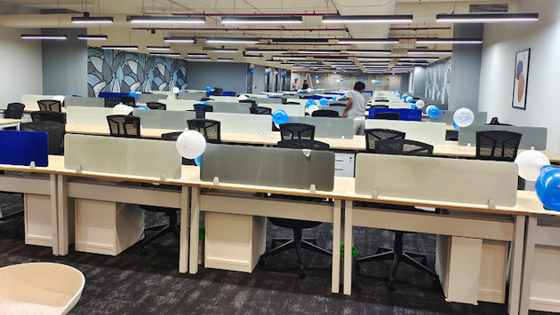 4 Seater Private Cabin