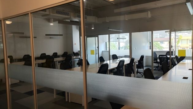 4 Seater Private Cabin