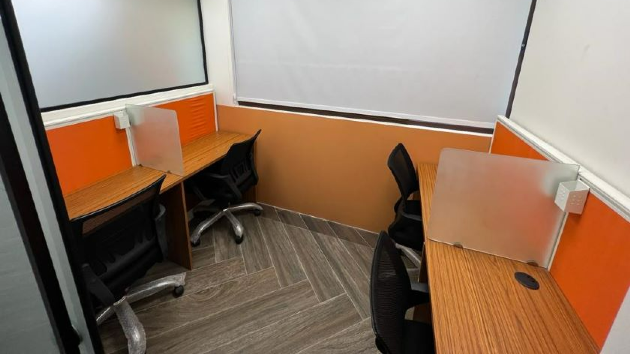 GoOffice 7527 4 Seater Private Cabin 