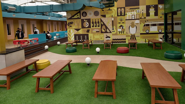 4 Seater Private Cabin 