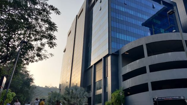 4 Seater Private Cabin