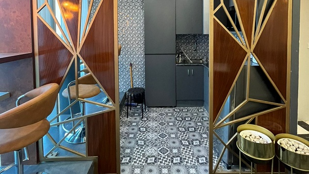 3 Seater Private cabin