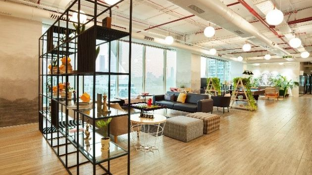 4 Seatter Private Cabin