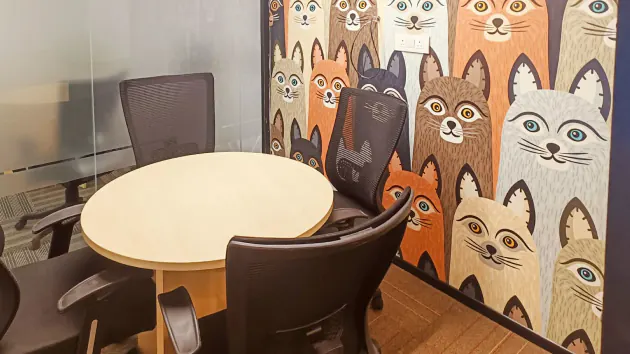 4 Seater Meeting Room in Sector 44 - OYO Innov8 CLC Tower | GoSpace 8681