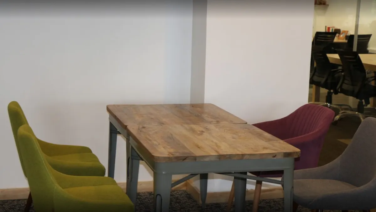 4 Seater Private Cabin in Sector 67 - Plus Offices | GoOffice 8155