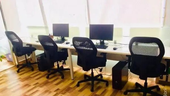 4 Seater Private Cabin in Thillai Nagar - Trichy Coworks | GoOffice 4019