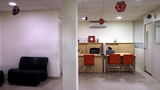 5 Seater Conference Room