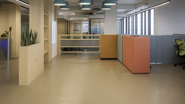 5 Seater Conference Room