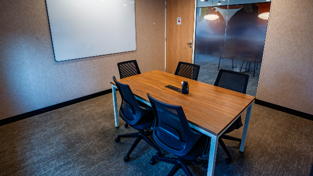 5 Seater Conference Room