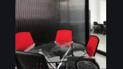 5 Seater Meeting Room
