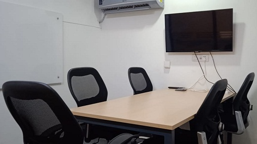 GoSpace 8428 5 Seater Meeting Room