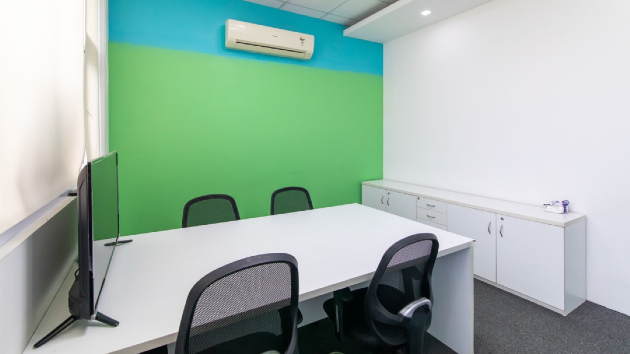 5 Seater Meeting Room